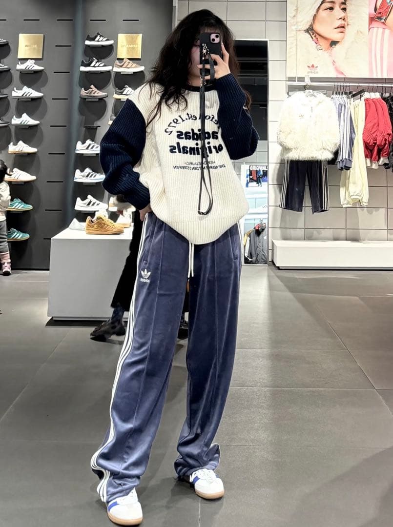 新品S Adidas SPORT スウェットセーター ホワイト IW6286