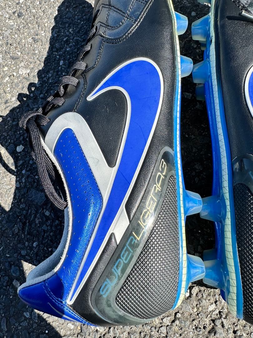 ナイキ ティエンポ スーパーリゲラ III HGE AF(ブラック×ブルー)