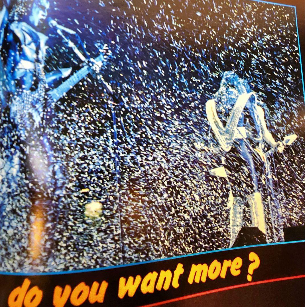 d*g様 【2冊Set】今から48年前の、KISS の特大サイズの来日特集号2冊