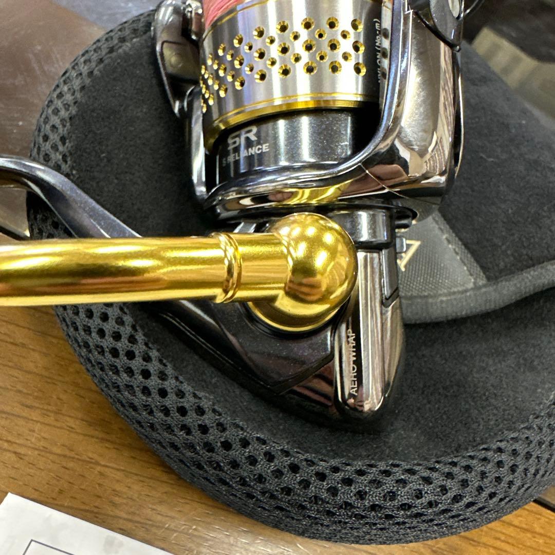 シマノ　10ステラ C3000HG ハンドル未使用