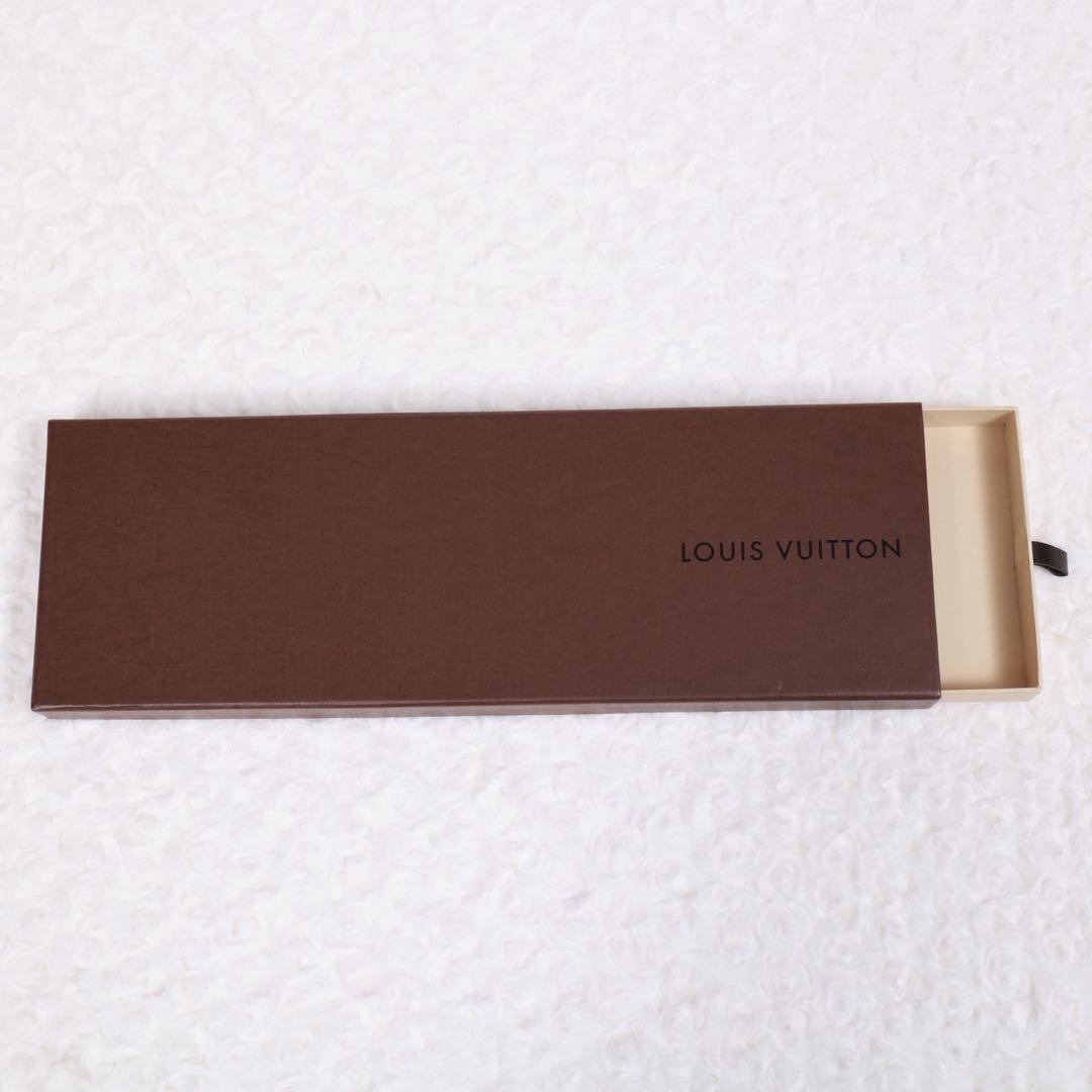 ま*ち様 ✨新品箱袋付✨ルイヴィトン VUITTONネクタイ ダミエドットネイビ