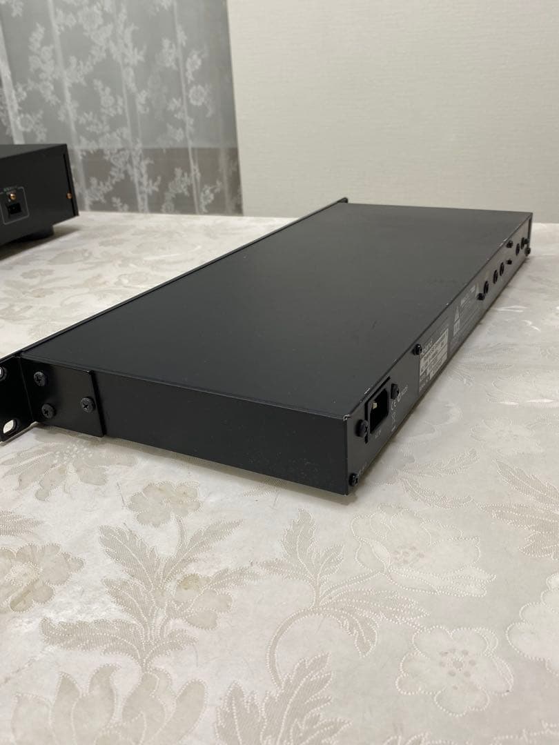 ローランドVE－８００