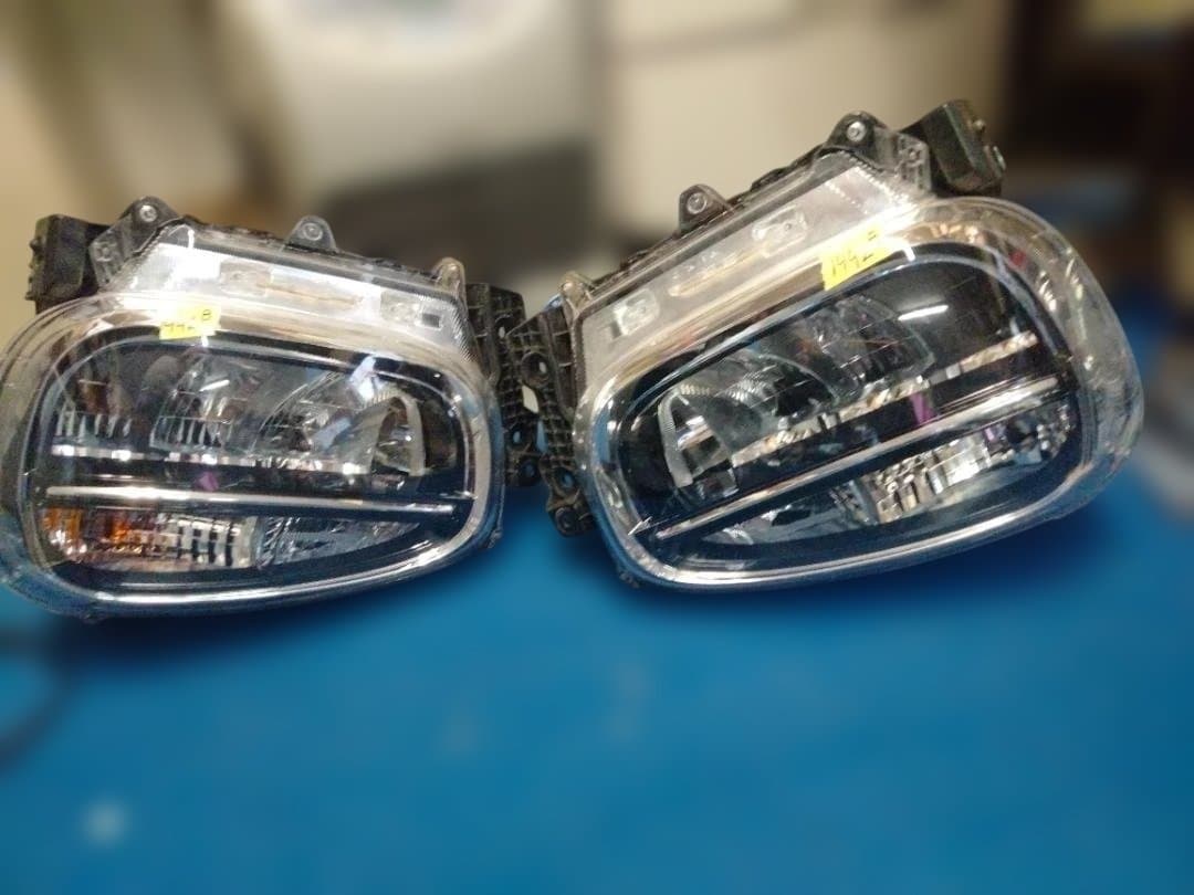 スズキ アルト HA37S/HA97S/HB97S ヘッドライト