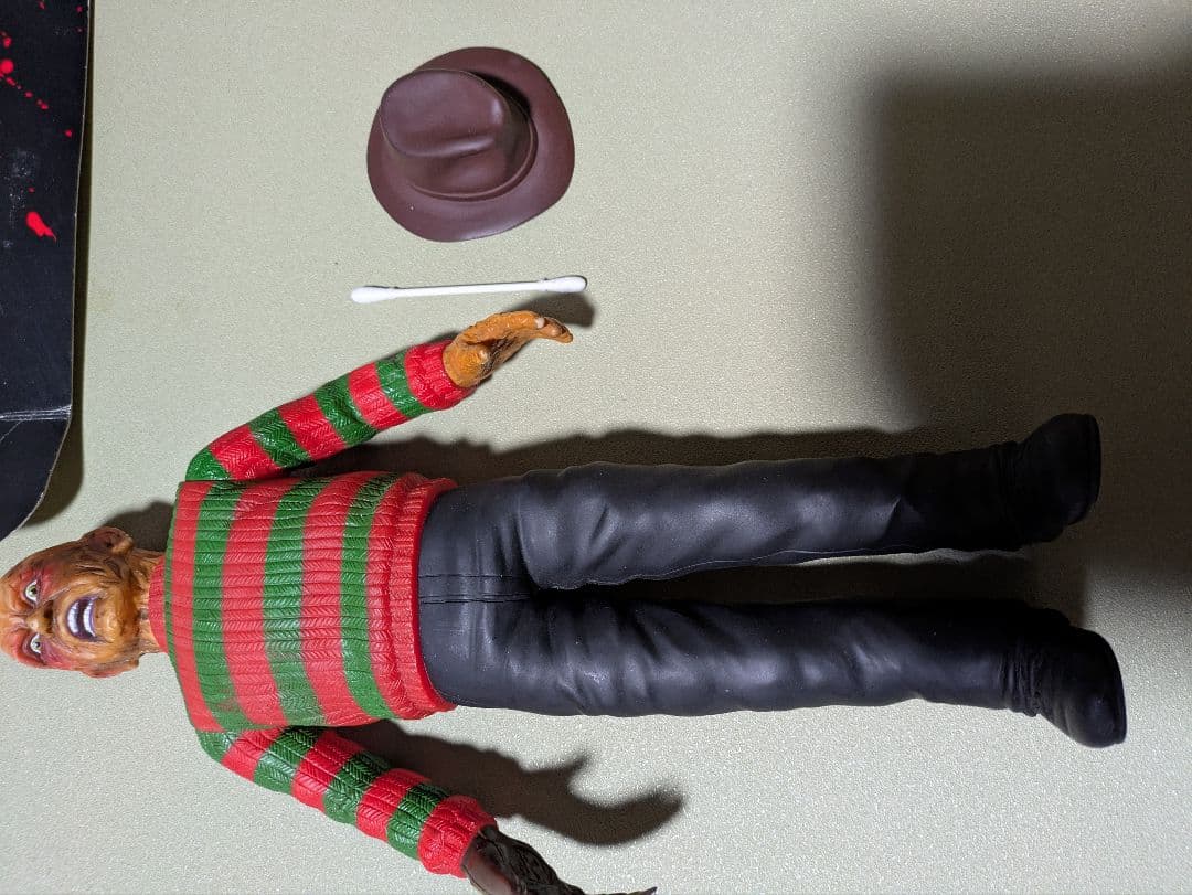 シ*ニ様 エルム街の悪夢　フレディクルーガー　ソフビ　フィギュア　１３日の金曜日