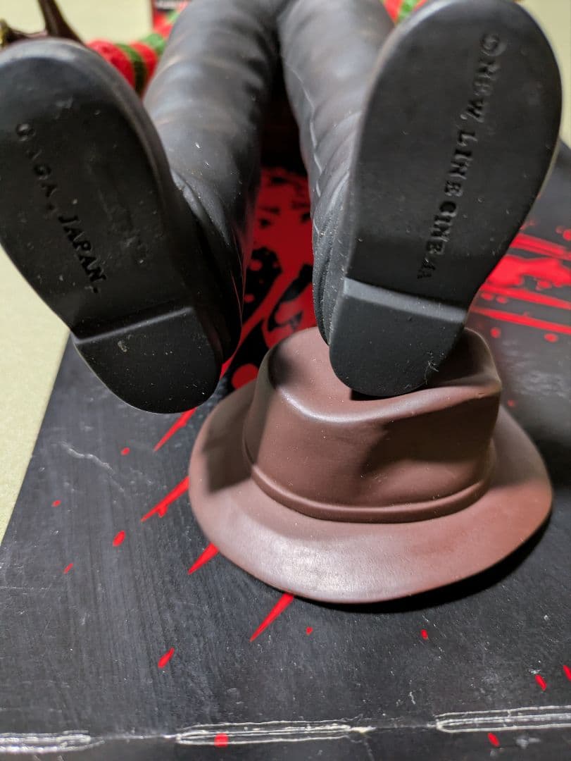 シ*ニ様 エルム街の悪夢　フレディクルーガー　ソフビ　フィギュア　１３日の金曜日