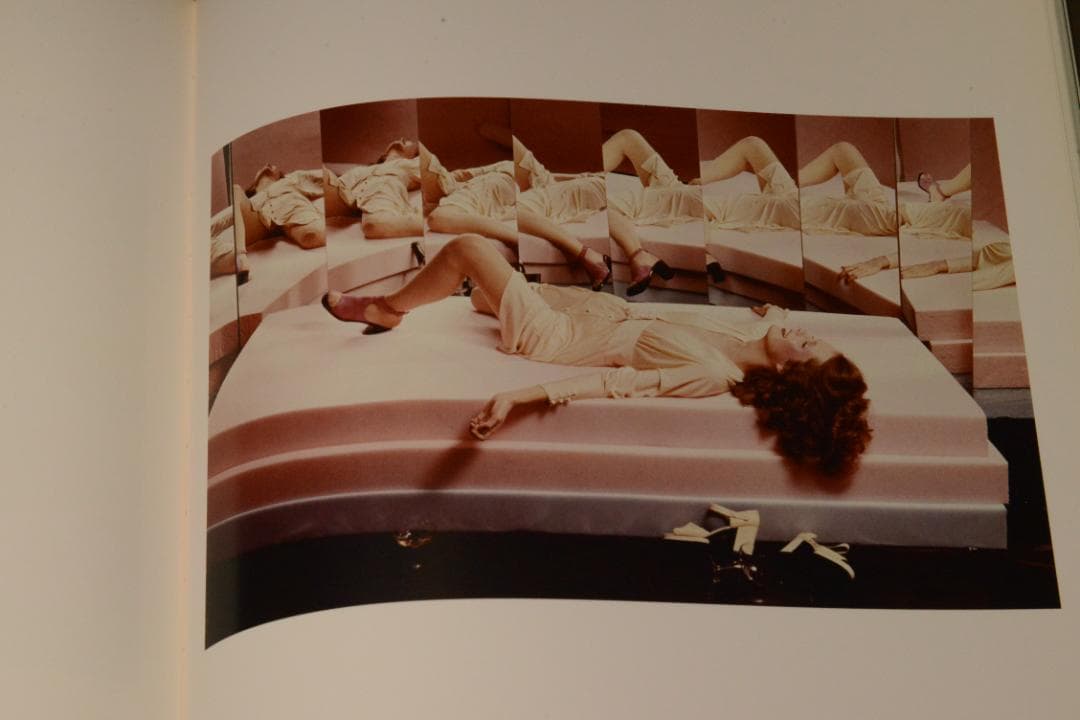 【Guy Bourdin】ギイ・ブルダン 新品未読品　★★大幅に値下げしました