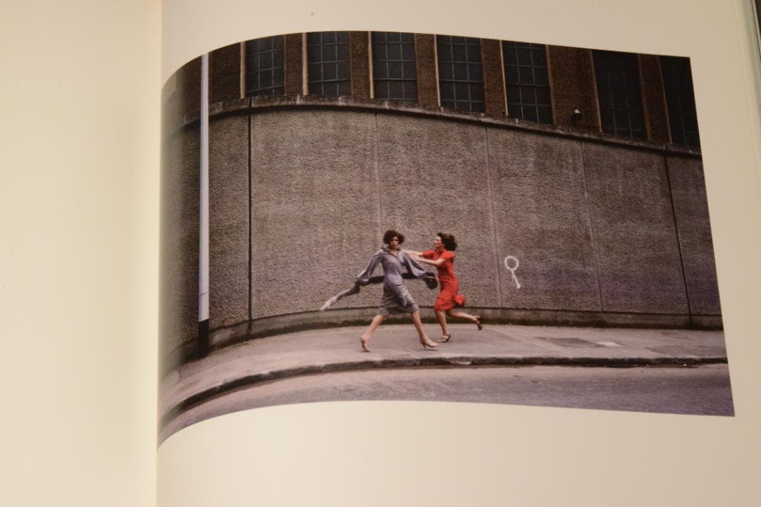 【Guy Bourdin】ギイ・ブルダン 新品未読品　★★大幅に値下げしました