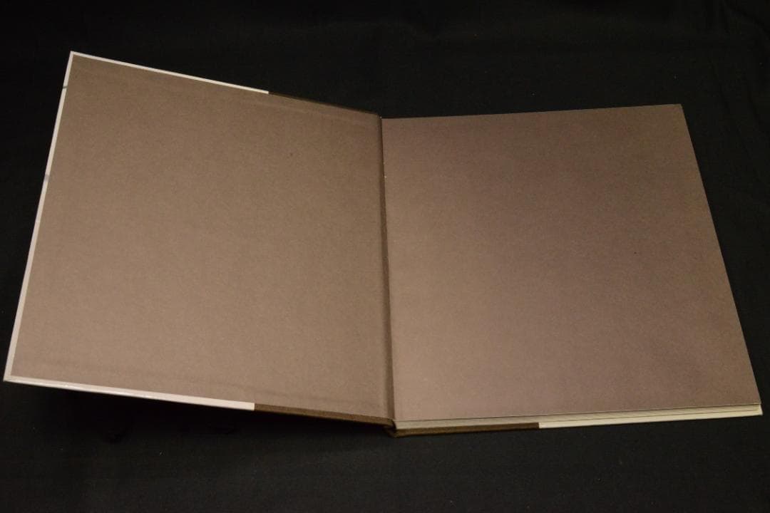 【Guy Bourdin】ギイ・ブルダン 新品未読品　★★大幅に値下げしました