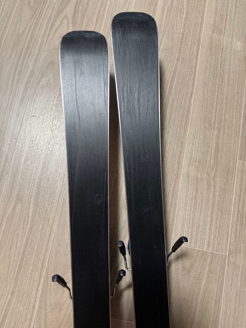 HEAD SHAPE E.V5 スキー + PR11GW 2024年モデル