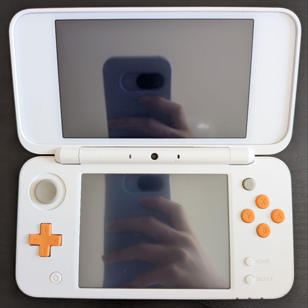 【液晶美品】Newニンテンドー2DS LL ホワイト×オレンジ