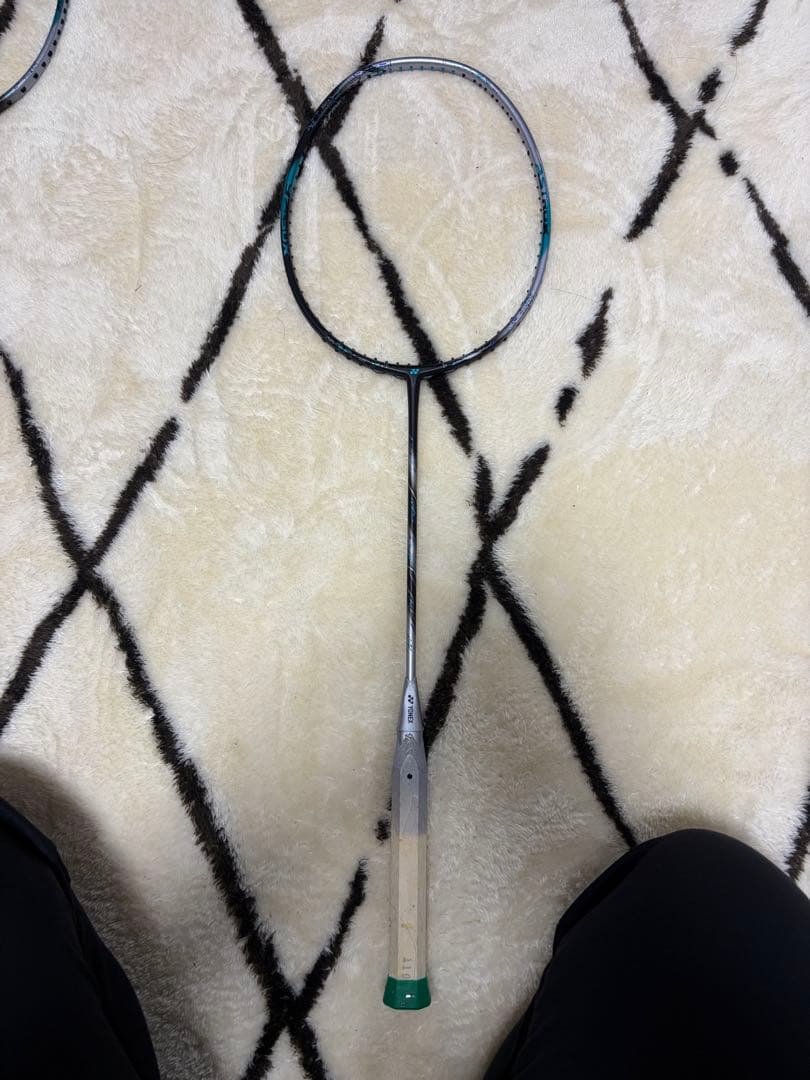 ラケット YONEXASTROX88Dpro4UG5