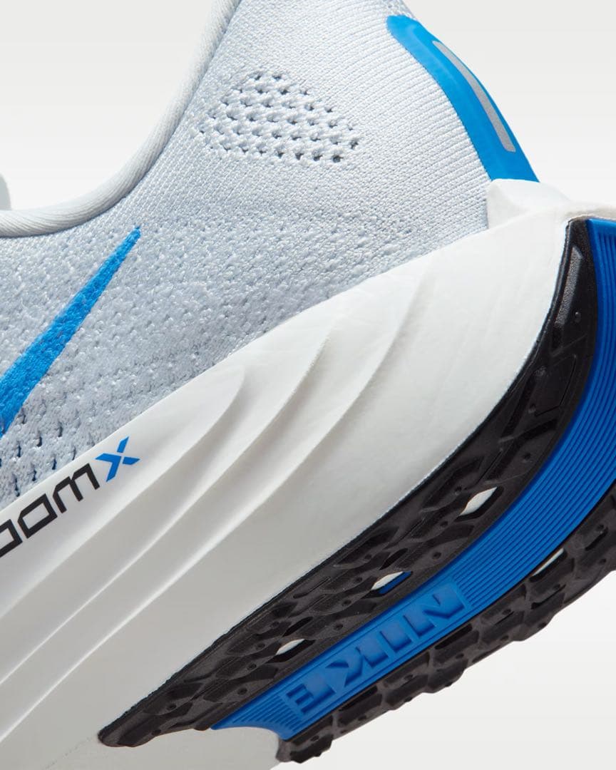 ✨新品✨ナイキ ペガサス プラス　FQ7262-011 25.0センチ