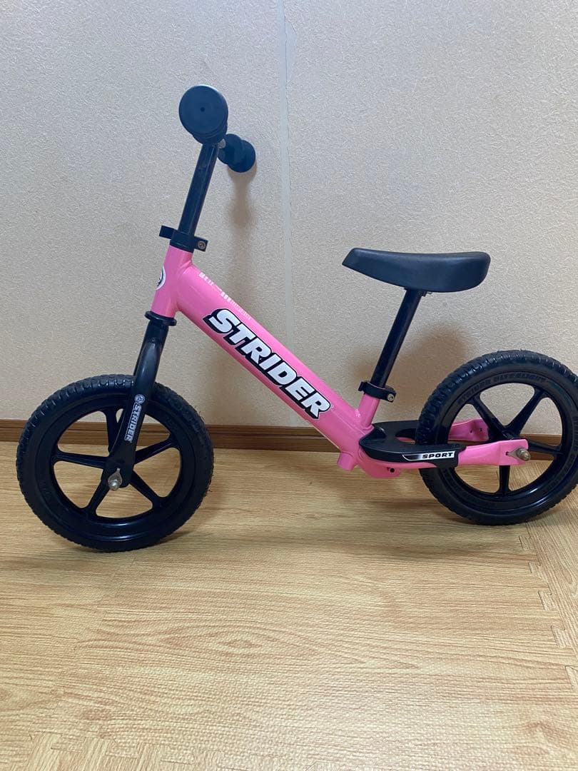 STRIDER sports ピンク