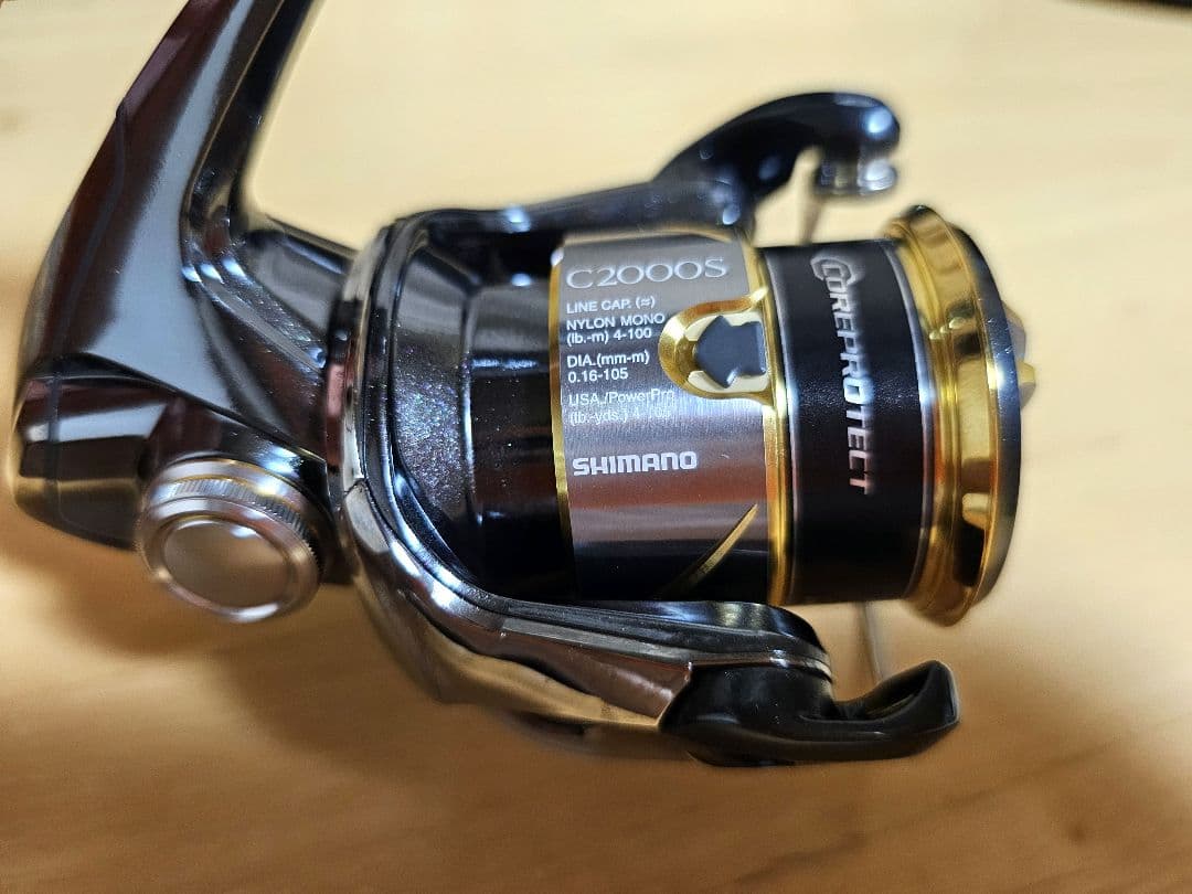 シマノ STELLA C2000S 未使用品