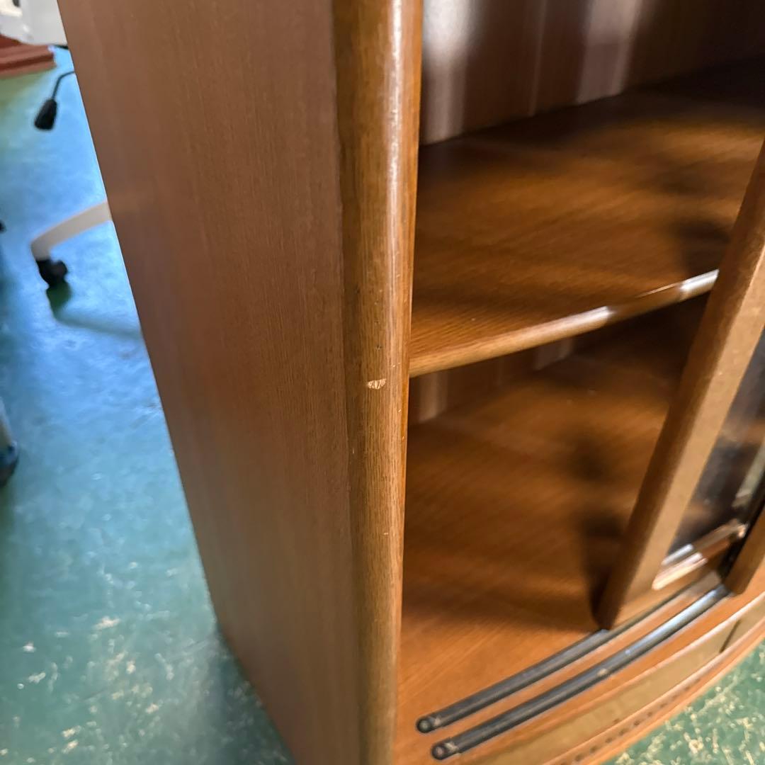 浜本工芸の食器棚