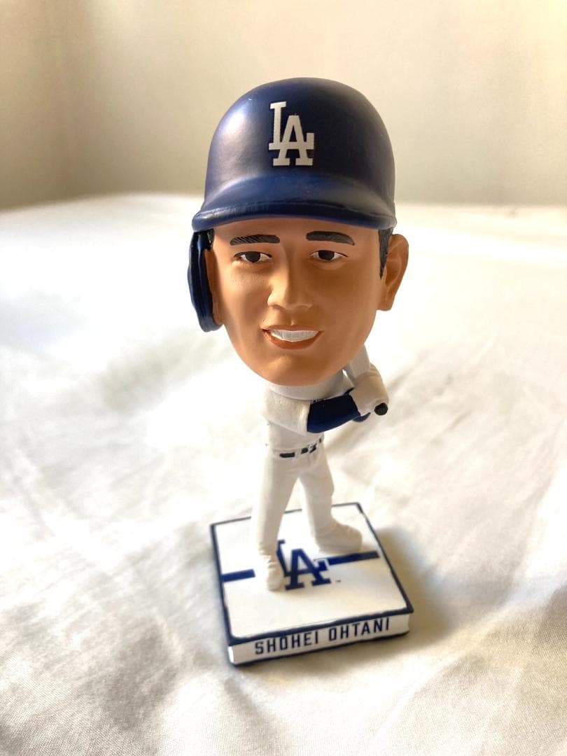 【1万体限定】大谷翔平 ドジャース ボブルヘッド 4.5インチ バッター