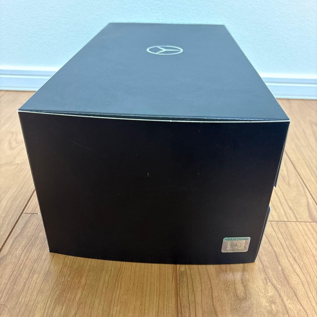 Mercedes-Benz AMG GT C Roadster 1/18ミニカー