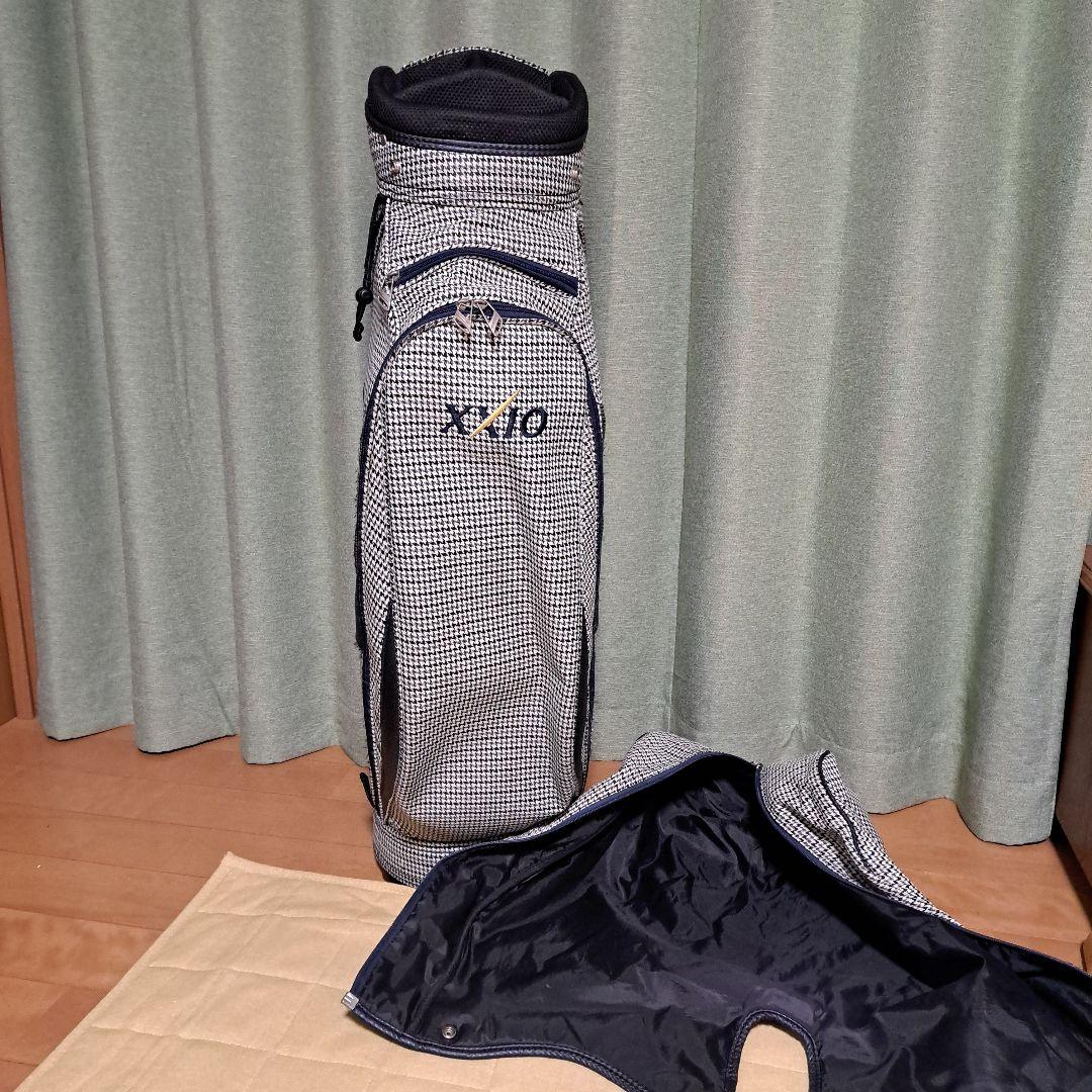 XXIO ゴルフバッグ 千鳥柄。フード付き。9インチ。