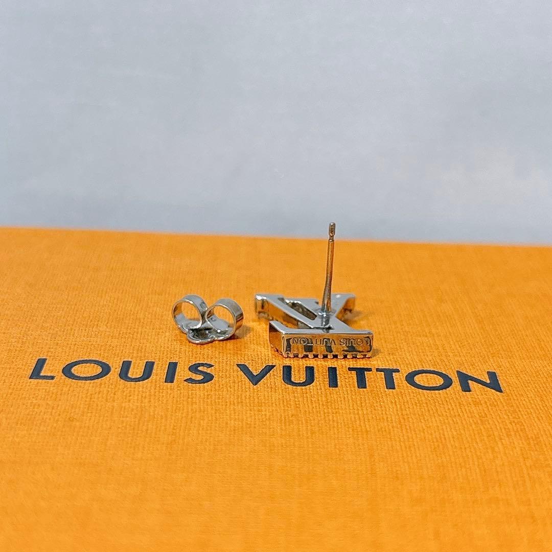ルイヴィトン LV アイコニック ストラス ピアス 片耳