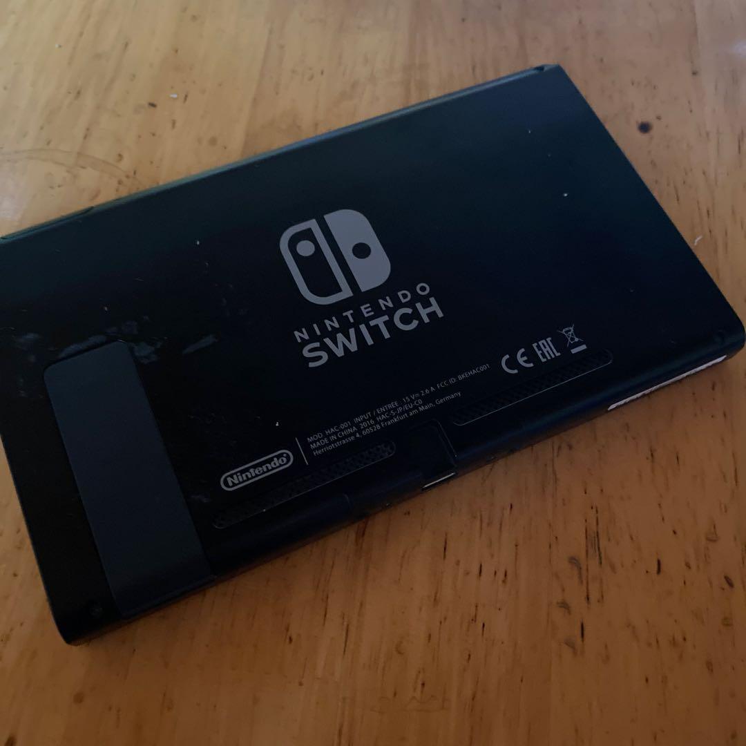 ニンテンドーSwitch 本体　初期型