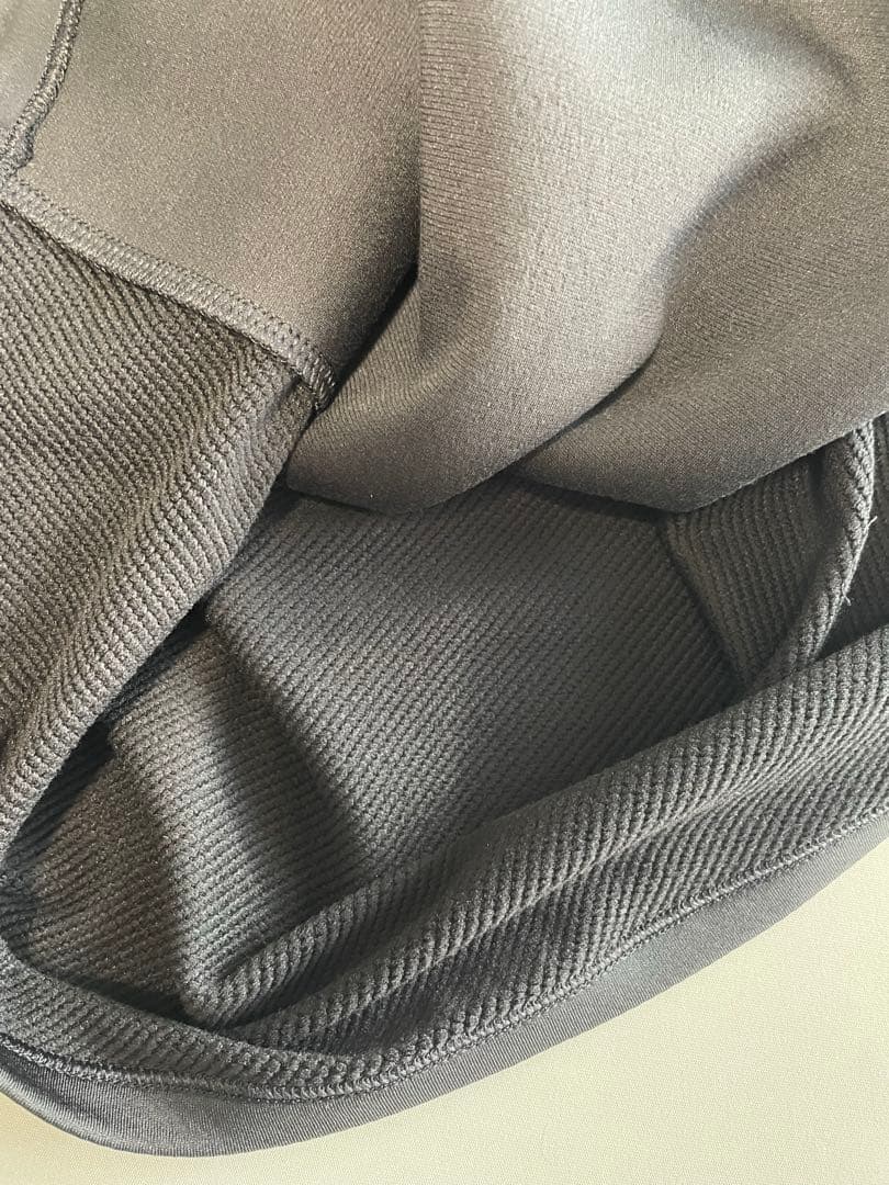 新品タグ付⛳️定価26950円アディダスゴルフ春秋冬　セット　M裏起毛スカート