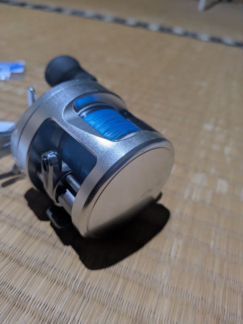 リール SHIMANO OCEA CALCUTTA 200HG