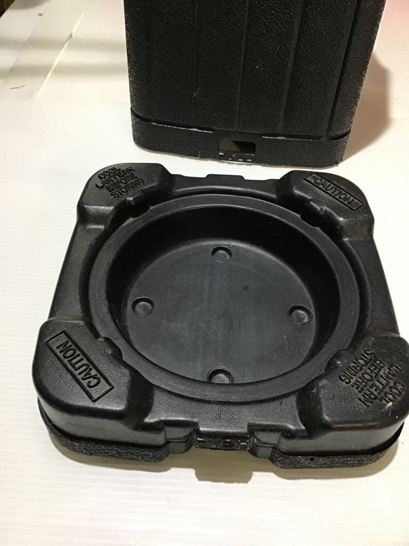 60999 ランタン Coleman 282/285 ガソリン 点火未確認￼