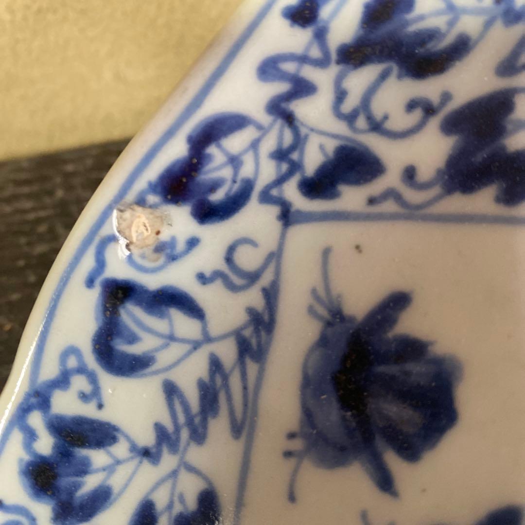 古伊万里白抜きたこ唐草唐草文平皿