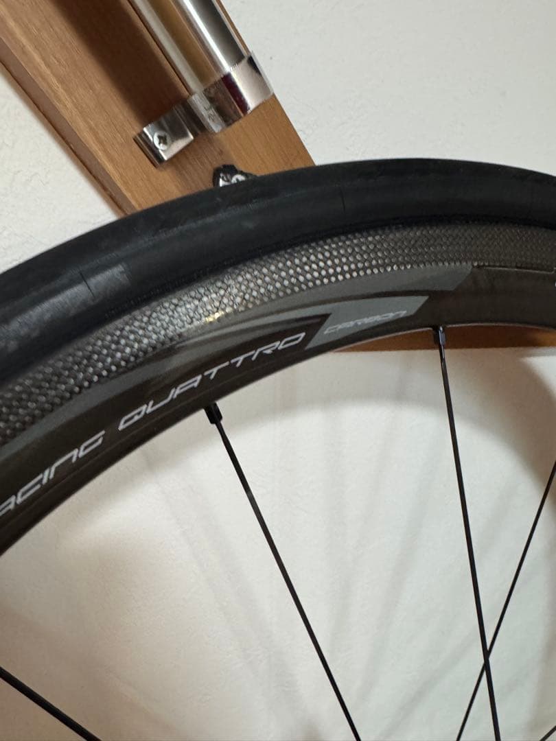 【最終値下げ】フルクラム　レーシングクアトロカーボンフロントのみ　カスタム済み