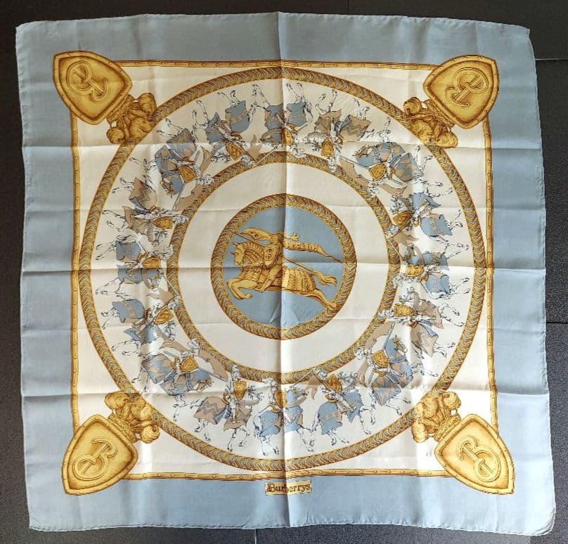 BURBERRY シルクスカーフ 馬と騎士 ブルー 水色 タグ付 イタリア 美品
