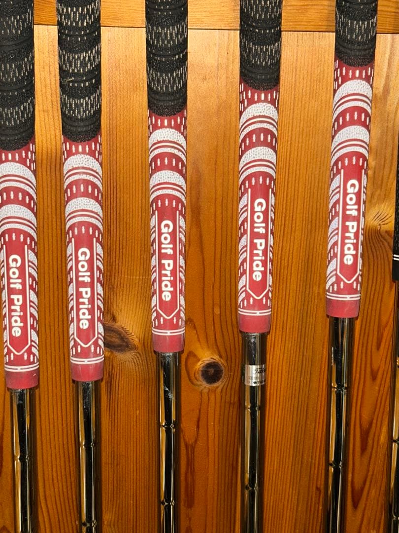 タイトリスト716AP2 3〜P 8本DGS200