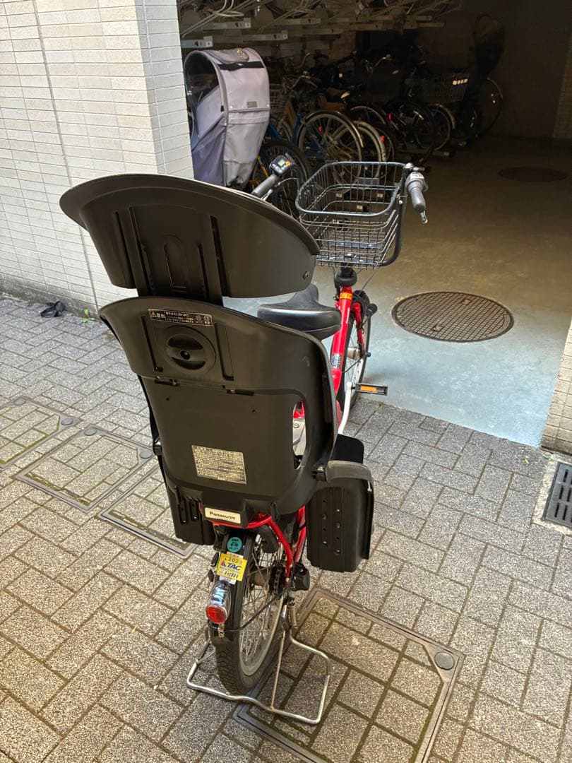 <部長> 電動アシスト自転車 チャイルドシート付き(都内近郊限定)