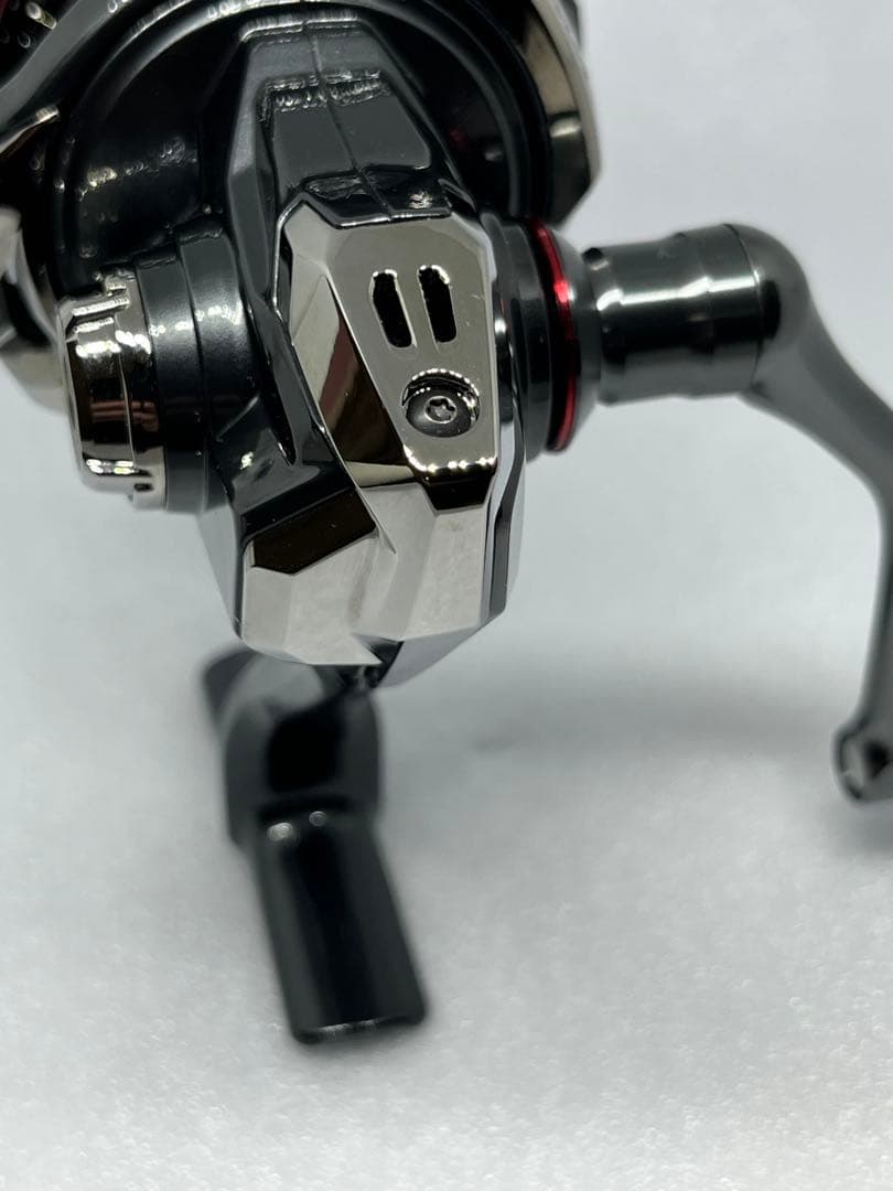 【超美品】シマノSHIMANO 24VANFORDヴァンフォード 2500SHG