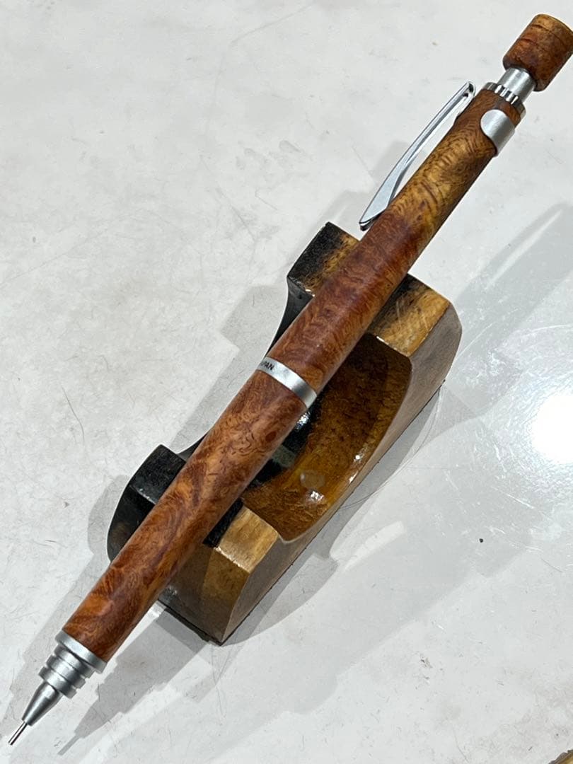 クラゲ　紅白花梨でs20シャーペン0.3mm ノックボタン