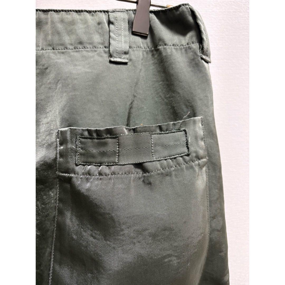 BRU NA BOINNE \"光沢感\" セージグリーン タイタンクロス パンツ