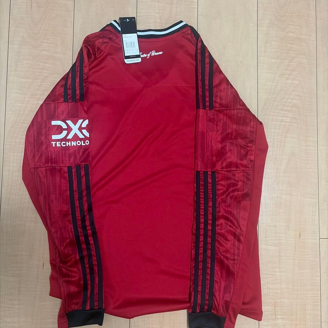 Manchester United adidas 長袖シャツ  2026