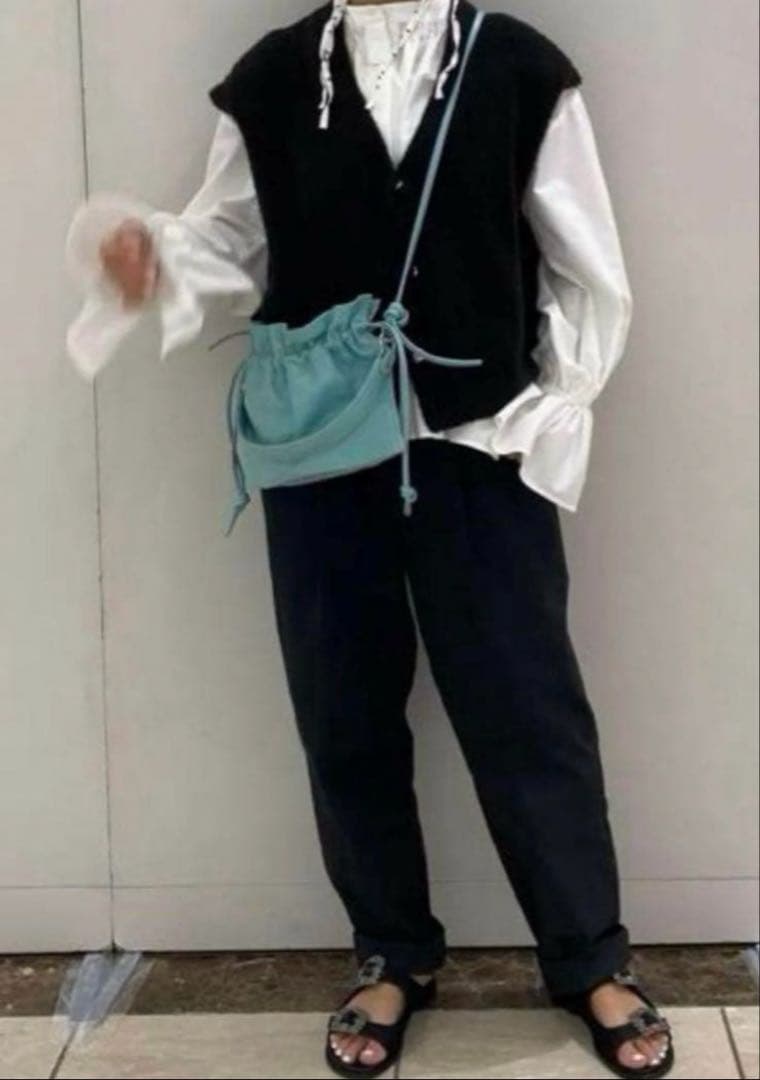 Gypsohila ジプソフィア　ニットベスト