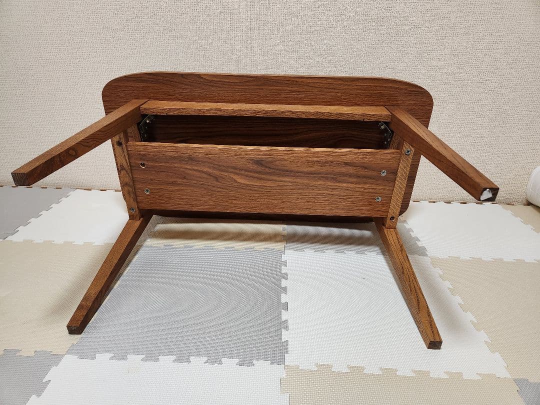 unico クルト カフェテーブル