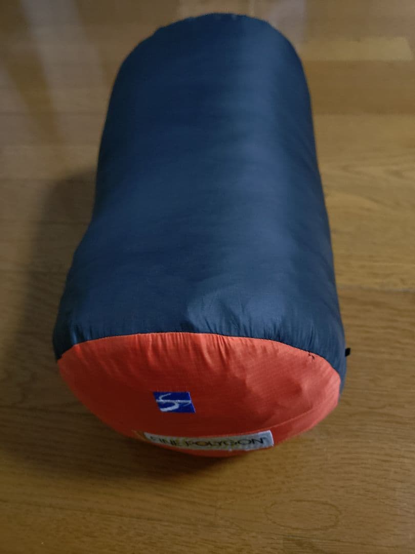 FINE POLYGON Polygon Nest 寝袋