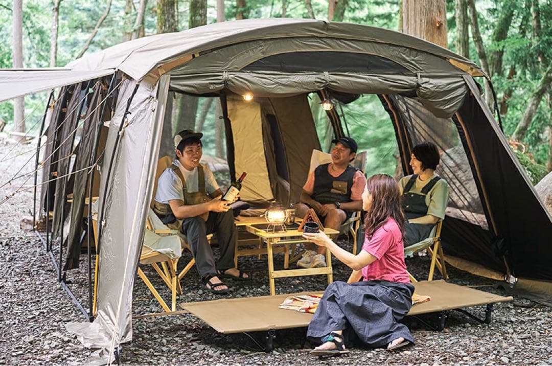 定価15万　タラスブルバ　グラムキャタピラー2ルーム　シェルター　テント