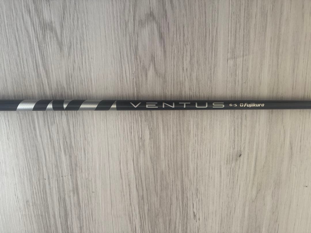 フジクラ・ベンタスブルー6S ドライバーシャフト テーラーメイドスリーブ付き