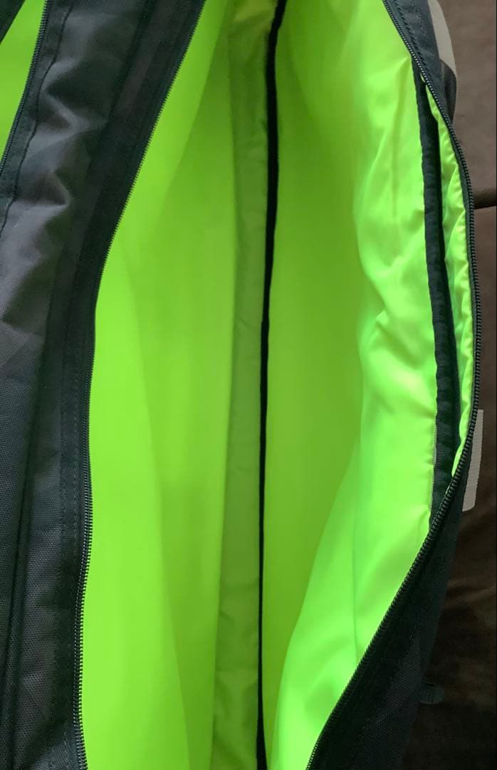 廃盤品！レア！ ヨネックス バドミントン　トーナメントバッグ　ラケットバッグ