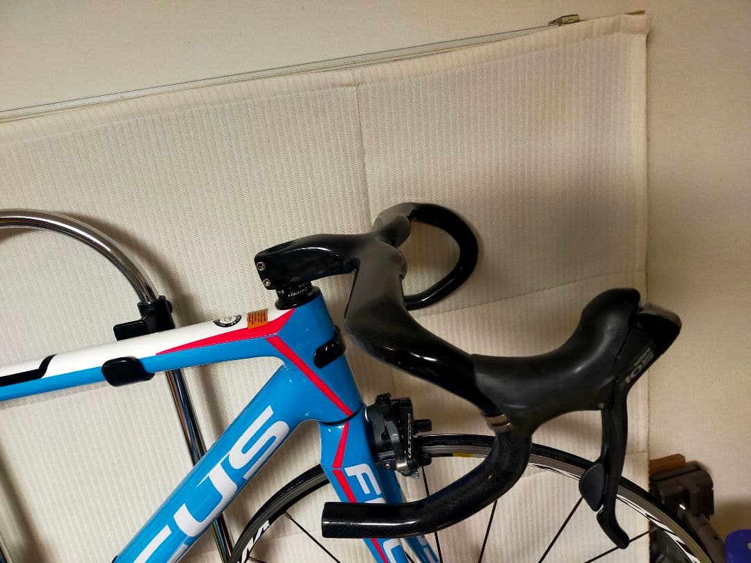 FOCUS CAYO アルテグラ105Mix　ホイール除く