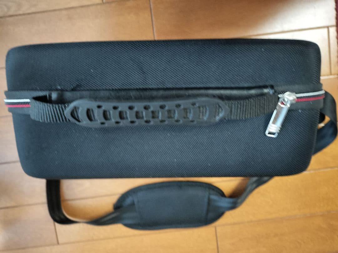 Switch本体 付属品セット 持ち運び用ケース付〈Joy-Con交換済み〉