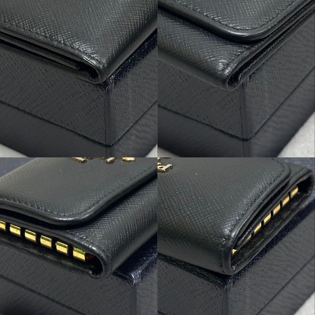 PRADA プラダ　キーケース　６連　ゴールドロゴ　サフィアーノレザー
