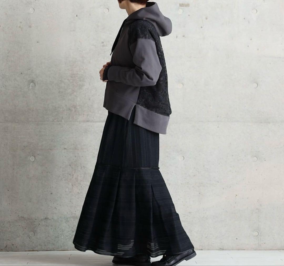 新品　未使用　完売　CHONO グレー　バックレース　フーディー　チョノ