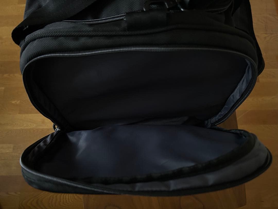 タイトリスト　ブラックゴルフバッグ