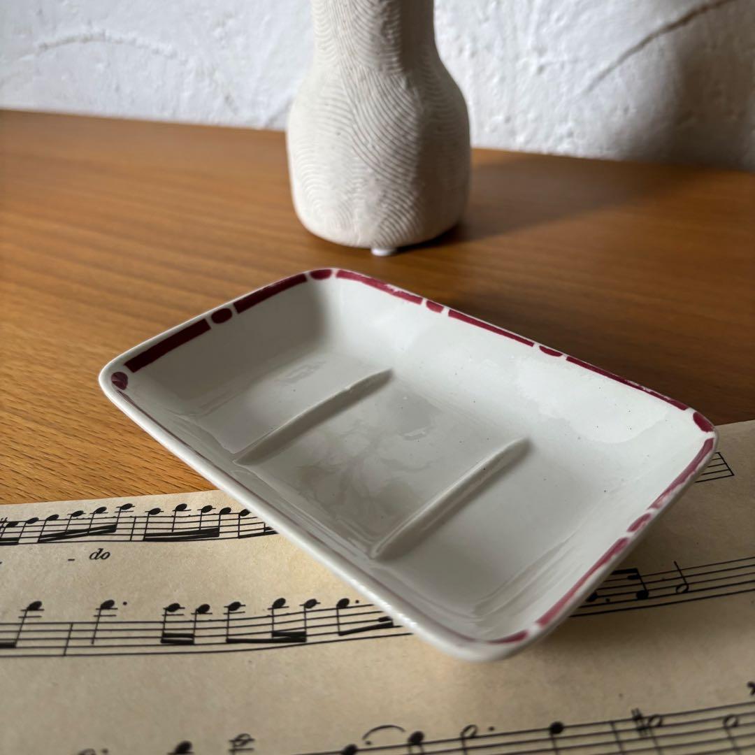 ディゴワンサルグミンヌ ソープディッシュ フランスアンティーク 雑貨 小物入れ