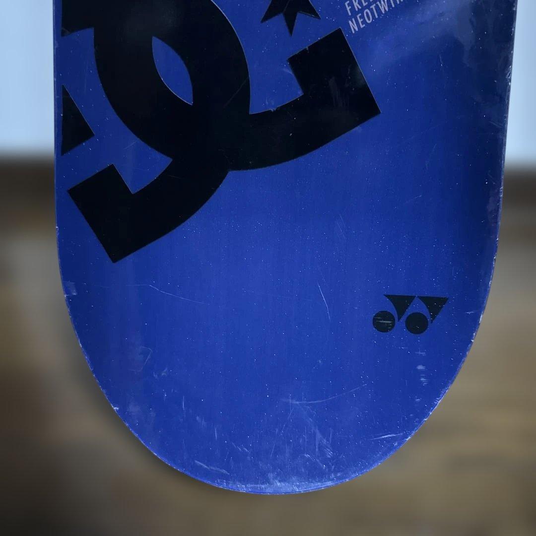 ヨネックス　スノーボード　レディース　全長１４２センチ　ＹＯＮＥＸ