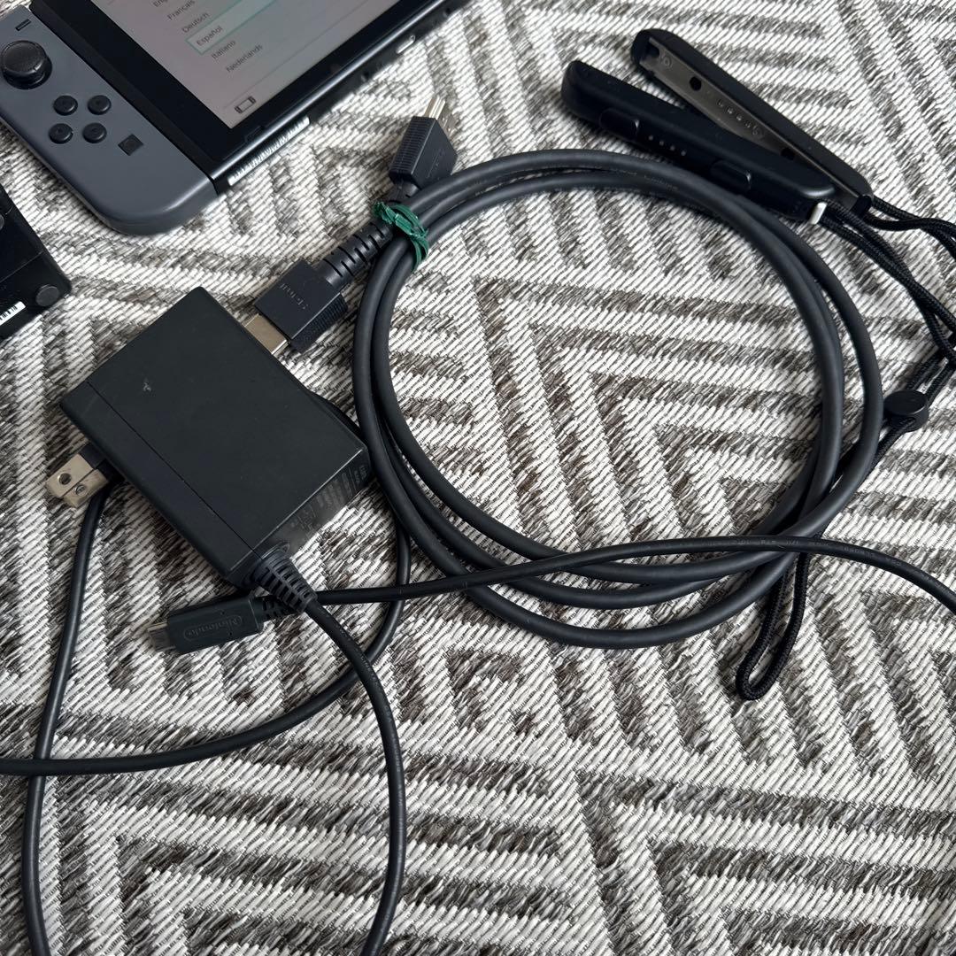 Nintendo Switch グレー 本体　箱付き